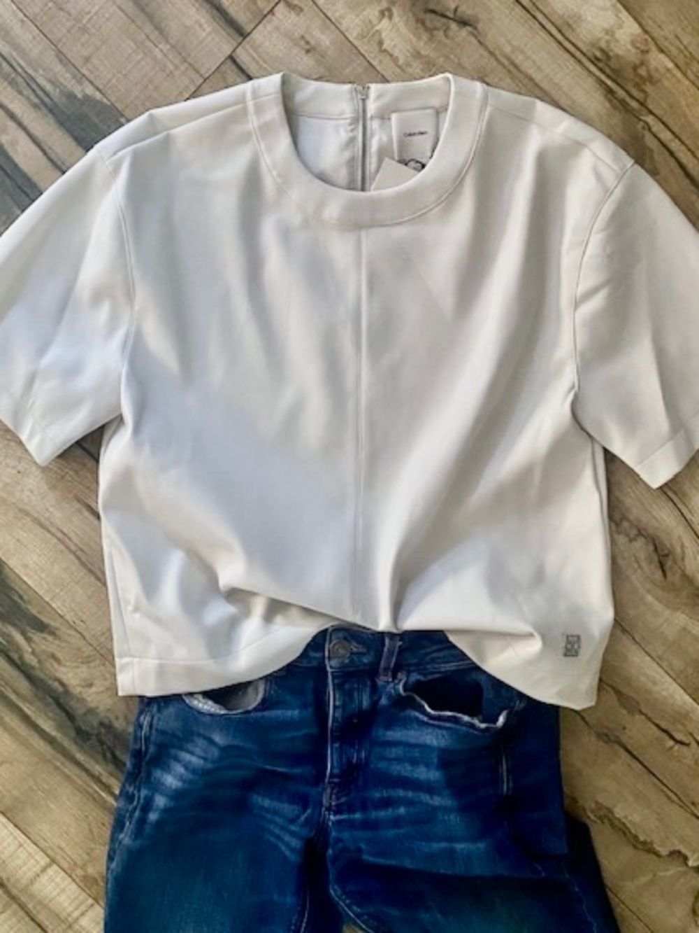 NWT Women's Calvin Klein White Faux Leather Oversized S/S T-Shirt Size Small